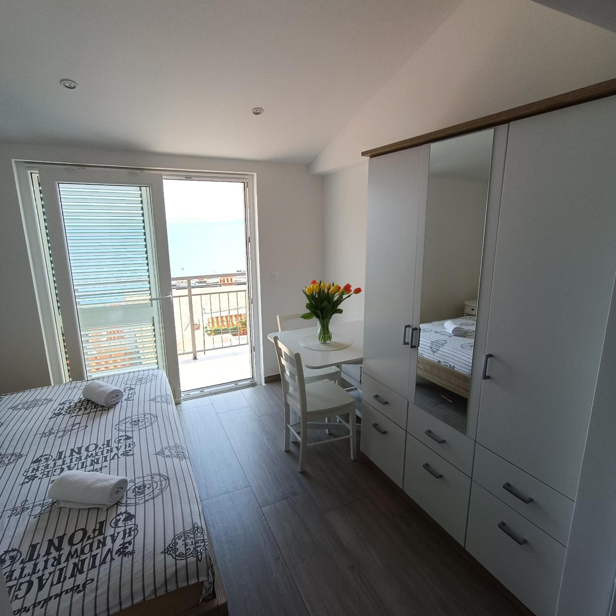 Apartmani Kristijan 伊格拉恩 外观 照片